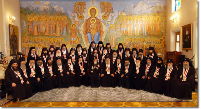 decisione di Santo Sinodo di Georgiana Apostolica 
Autocefala Chiesa Ortodossa